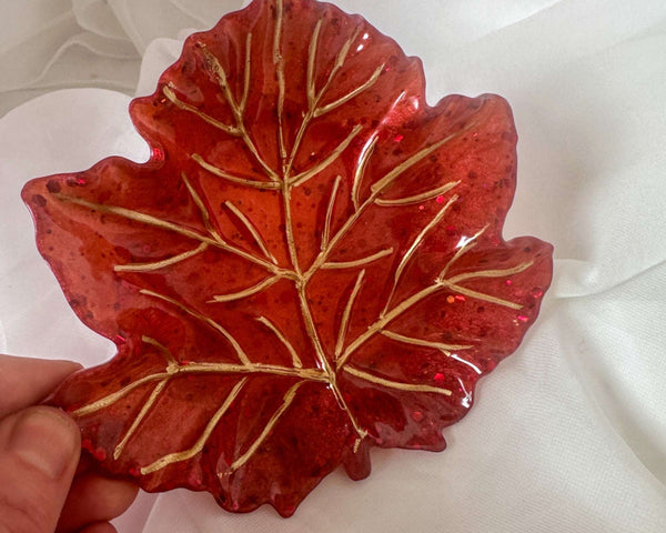 Maple Leaf Resin Trays - Handmade Maple Leaf Resin Trinket Trays