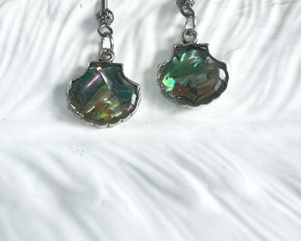 Mermaid Treasures - Handmade Mother of Pearl Seashell Resin Earrings