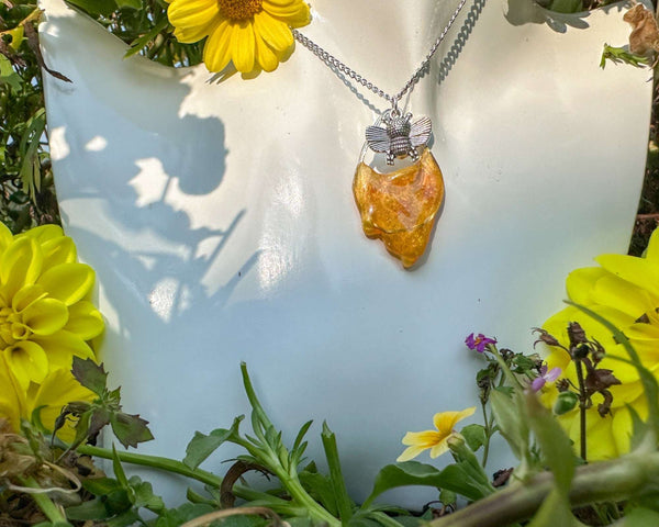 Dripping Honey Teardrop Pendant with Silver Bee Charm –Nature-Inspired