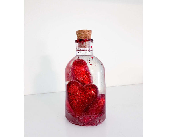 Love Potion Resin Bottle - Hanndmade Sparkling Heart Home Decor