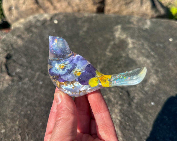 Blossom Song Bird - Handmade Pansy Bird Decor with Real Flowers