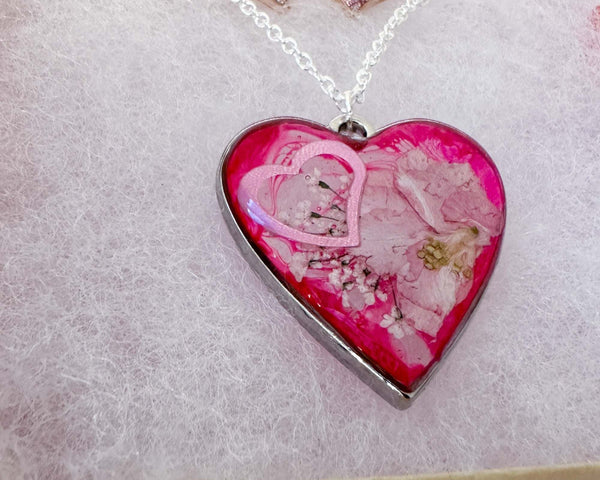 Floral Resin Heart Jewelry Set - Pretty in Pink Flower Necklace Set