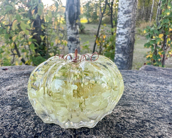 Pumpkin Patch - Handmade Botanical Resin Pumpkins with Copper Stems