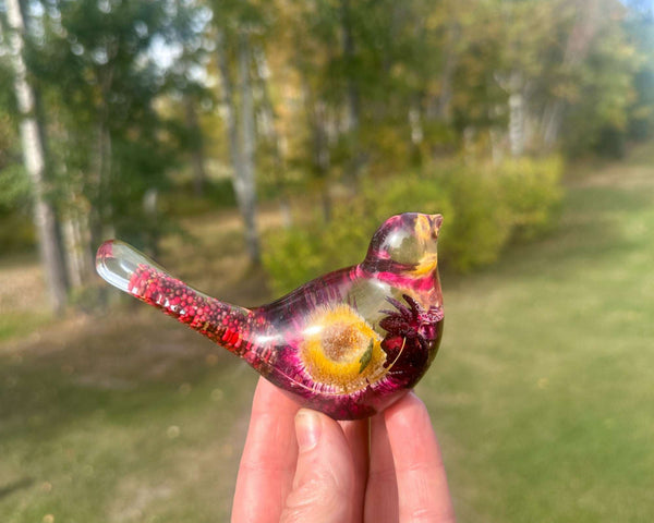 Strawflower & Berry Resin Birds - Autumn Nature Decor with Real Flowers