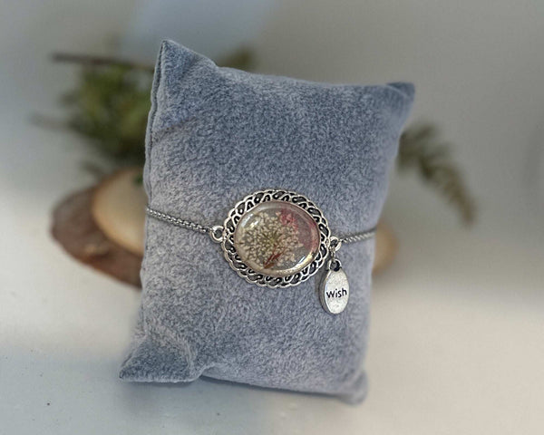 Wishful Whispers - Handmade Nature-Inspired Floral Bracelet