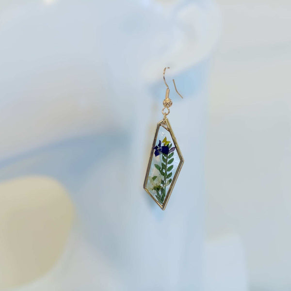 Enchanted Garden Butterfly Resin Earrings – Handmade Pressed Flowers