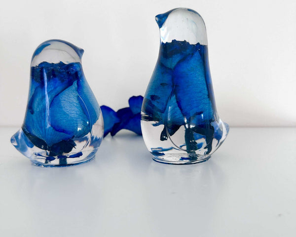 Azure Bloom Bird - Handmade Blue Rose Resin Bird Sculpture Home Decor