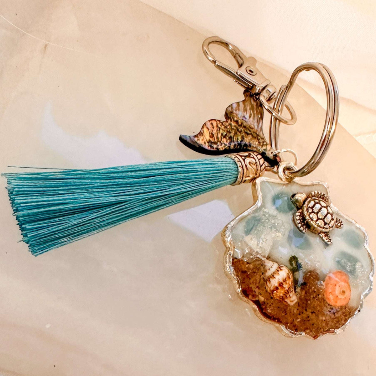Ocean Seashell Bag Charm / Keychain - Handmade Resin Ocean Theme