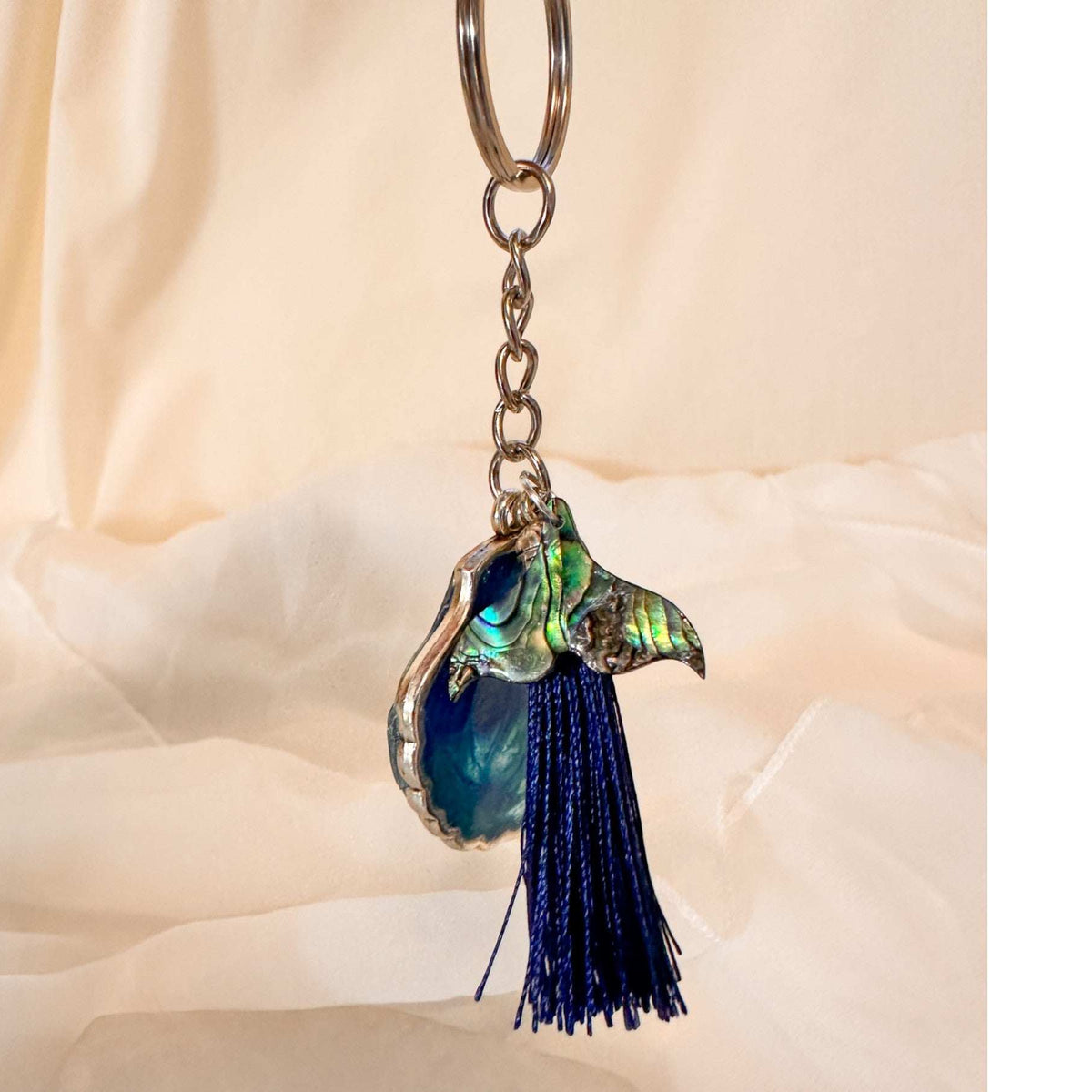Ocean Seashell Bag Charm / Keychain - Handmade Resin Ocean Theme