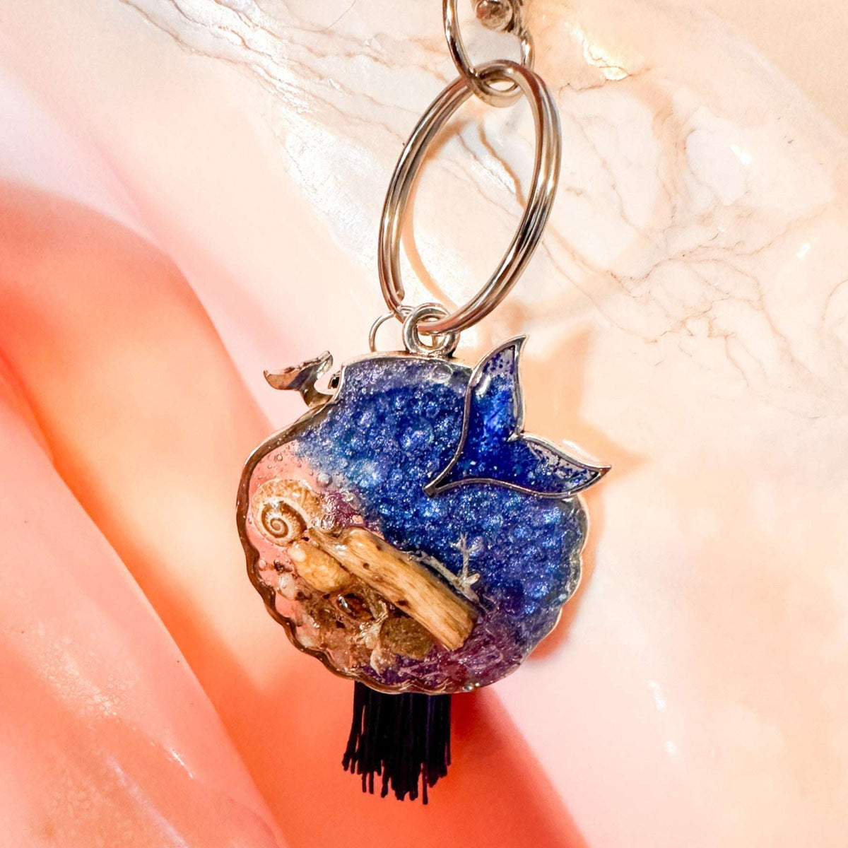 Ocean Seashell Bag Charm / Keychain - Handmade Resin Ocean Theme