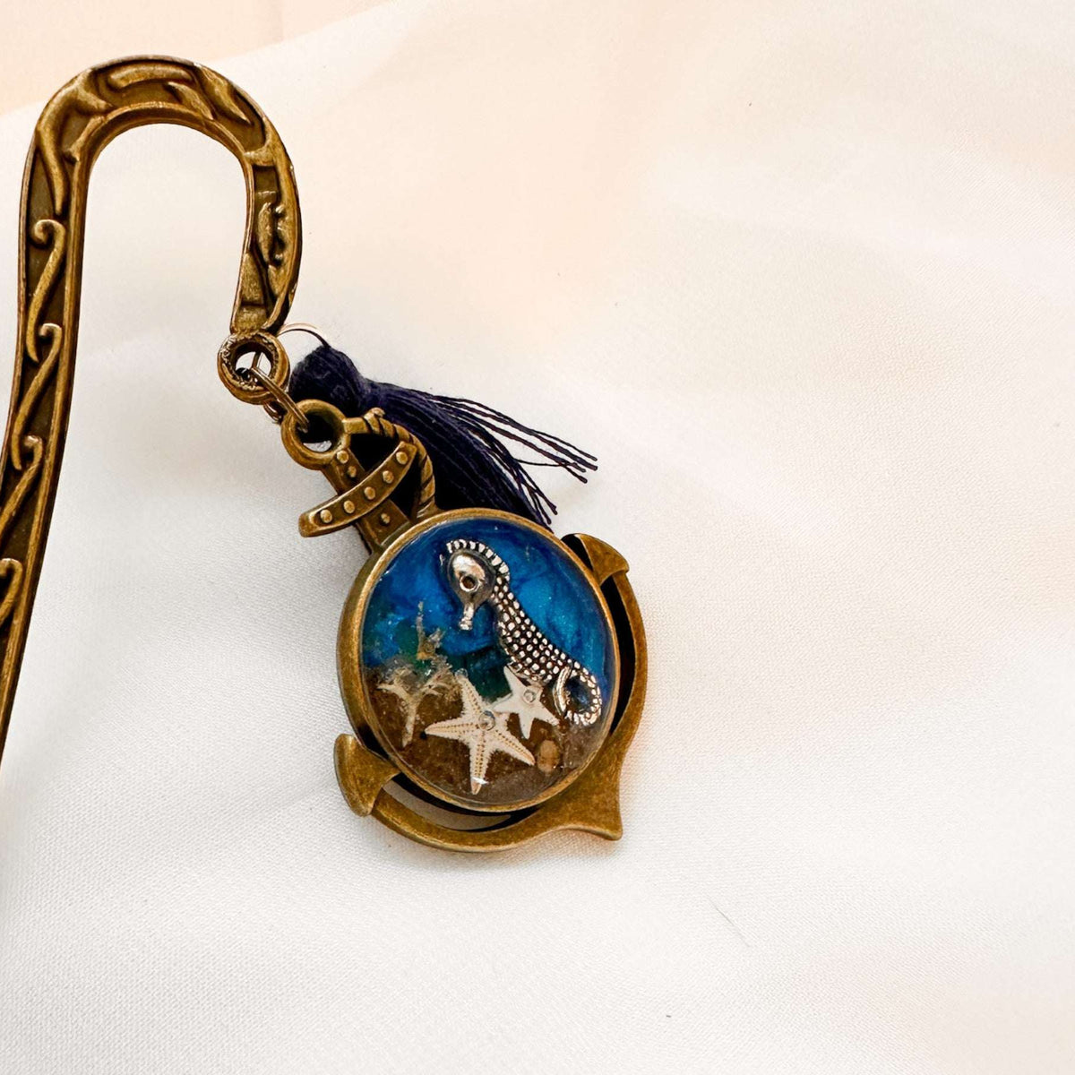 Bookmark - Handcrafted Resin Oceans with Real Seashells and Sand