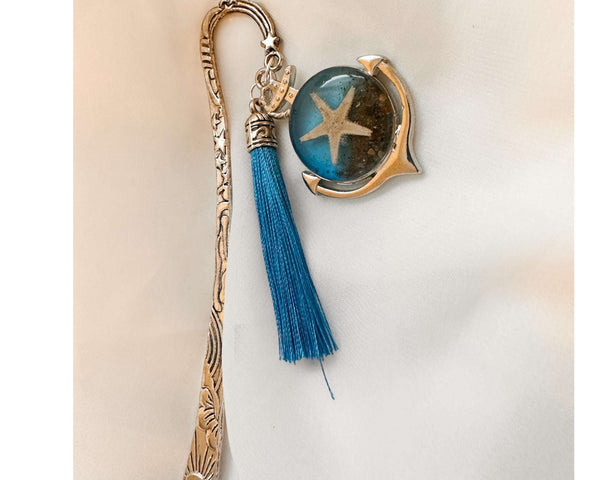 Ocean Whispers: Handcrafted Resin Bookmarks with Real Sand & Seashells