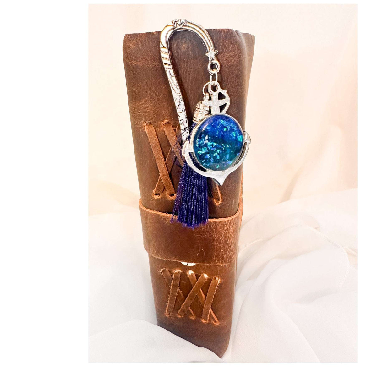 Ocean Whispers: Handcrafted Resin Bookmarks with Real Sand & Seashells