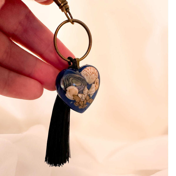 Ocean Dreamer Bag Charm / Keychain - Handmade Resin Seashell Charm