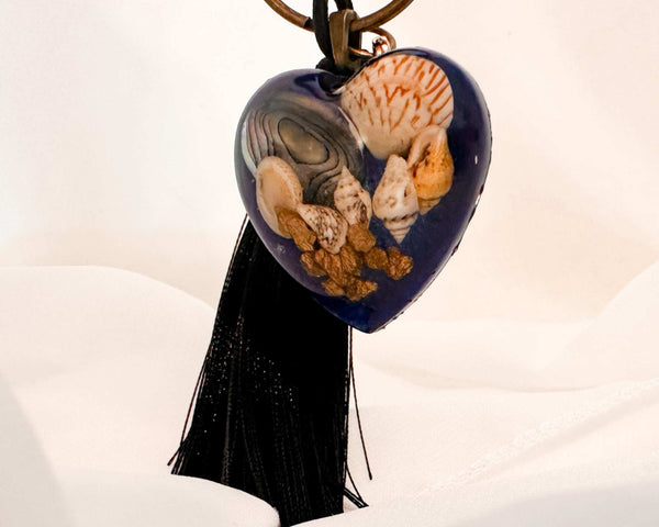 Ocean Dreamer Bag Charm / Keychain - Handmade Resin Seashell Charm