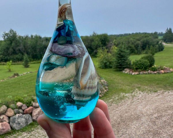 Seashell Serenade Ring Holder with Real Seashells and Sand