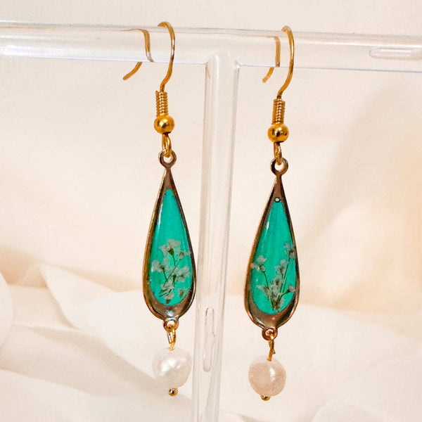 Emerald Garden Teardrop Earrings - Handmade with Real Flowers & Pearls