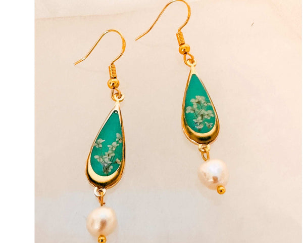 Emerald Garden Teardrop Earrings - Handmade with Real Flowers & Pearls