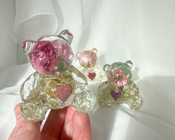 Charming Heart Bears - Handmade Whimsical Resin Geometric Bear Decor
