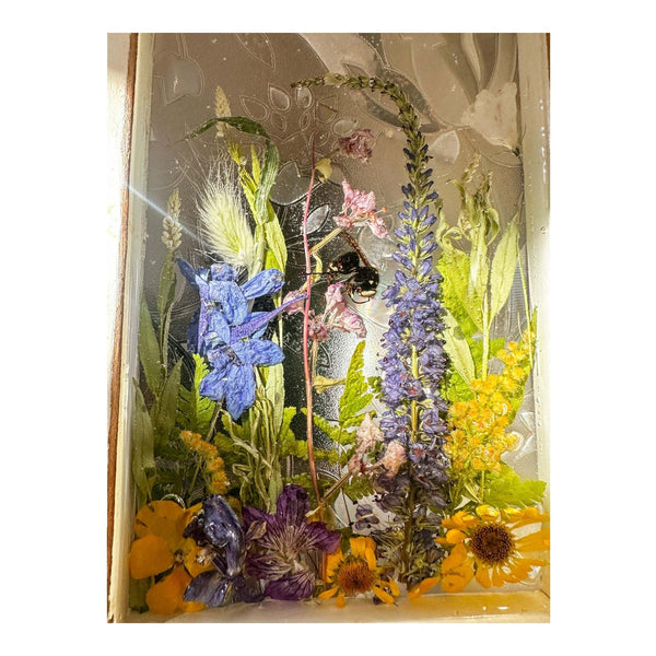 Everlasting Garden Window - Handmade Dried Flower Resin Meadow One