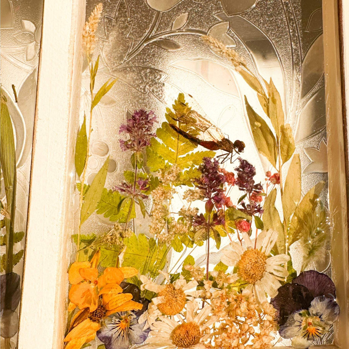 Everlasting Garden Window - Handmade Dried Flower Resin Meadow Three