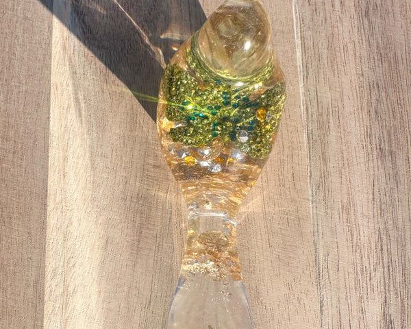 Maple Leaf Crystal Songbirds: Handmade Resin Art Rhinestone Bird Decor