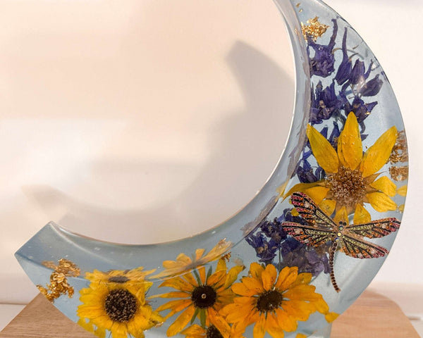 Moonlit Meadow - Handmade Dried Floral Resin Lighted Moon Art Décor