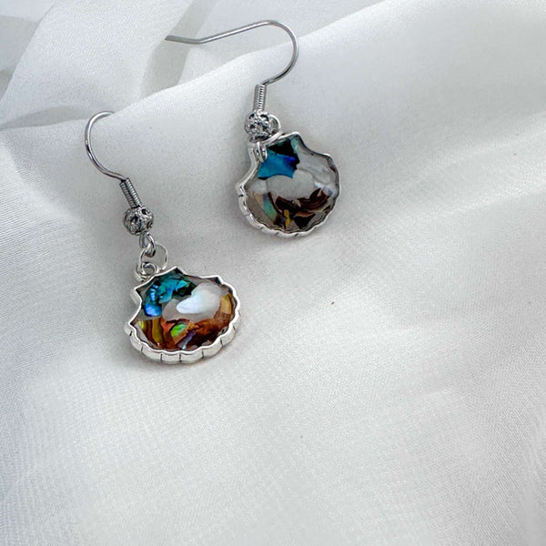 Mermaid Treasures - Handmade Mother of Pearl Seashell Resin Earrings