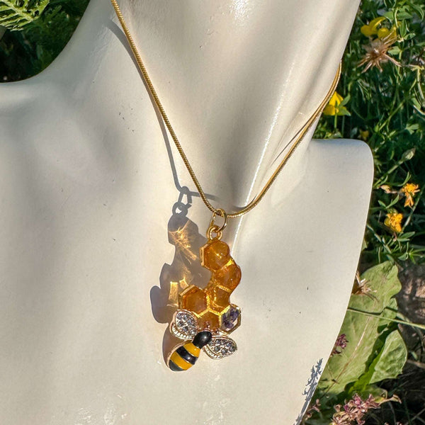 Bee -utiful Honeycomb Handmade Pendant with Real Flowers and Bee Charm