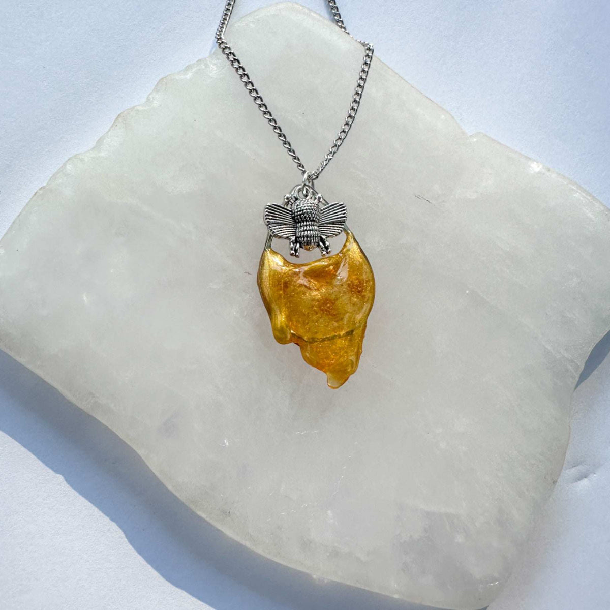 Dripping Honey Teardrop Pendant with Silver Bee Charm –Nature-Inspired