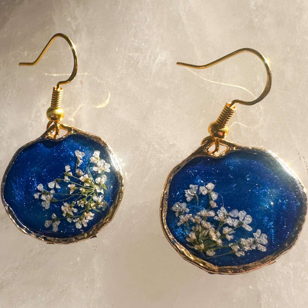 Midnight Lace Hearts | Real Queen Anne's Lace & Navy Resin Earrings
