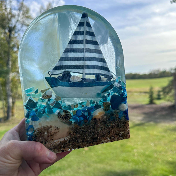 Handmade Resin Sailboat Sculpture – A Tranquil Ocean Scene Illuminated