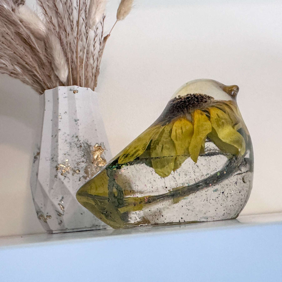 Sunflower Bella Bloom - Handmade Dried Sunflower Resin Bird Home Decor