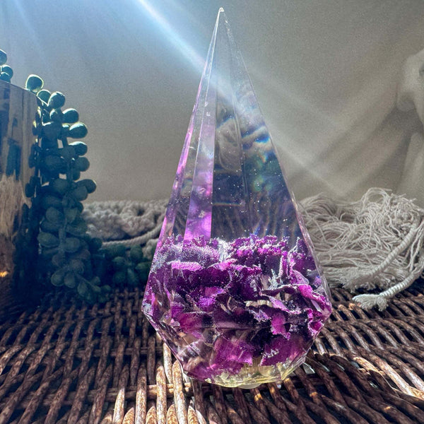 Enchanting Purple Carnation Resin Ring Holder - Handmade Floral Decor