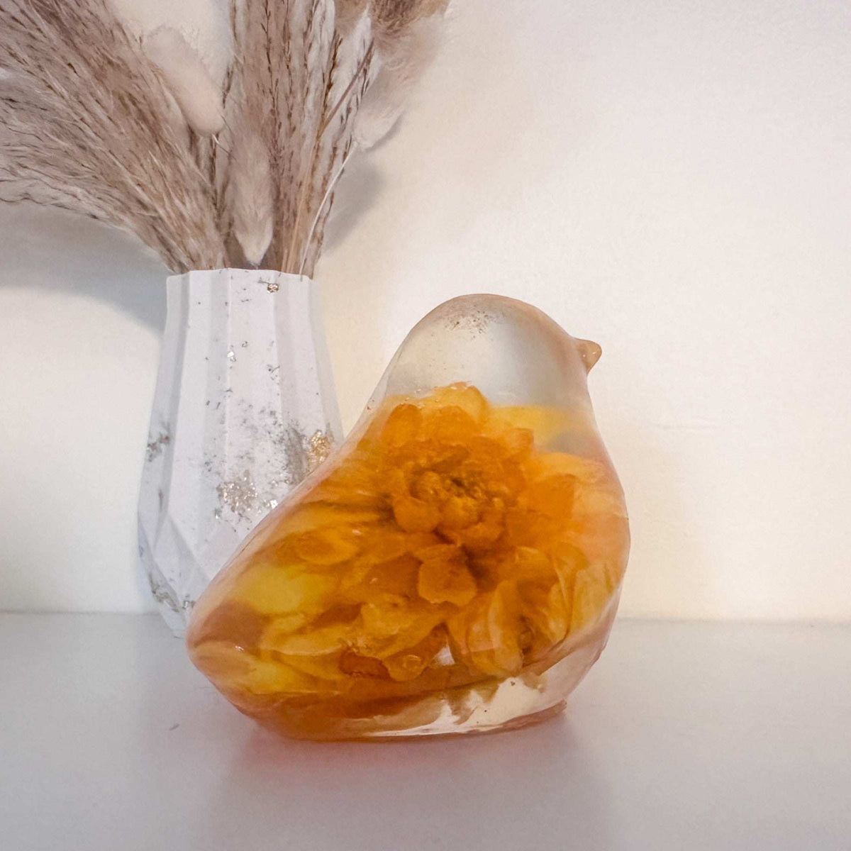 Handmade Sunlit Dahlia Resin Bird - Dried Flower Botanical Home Decor