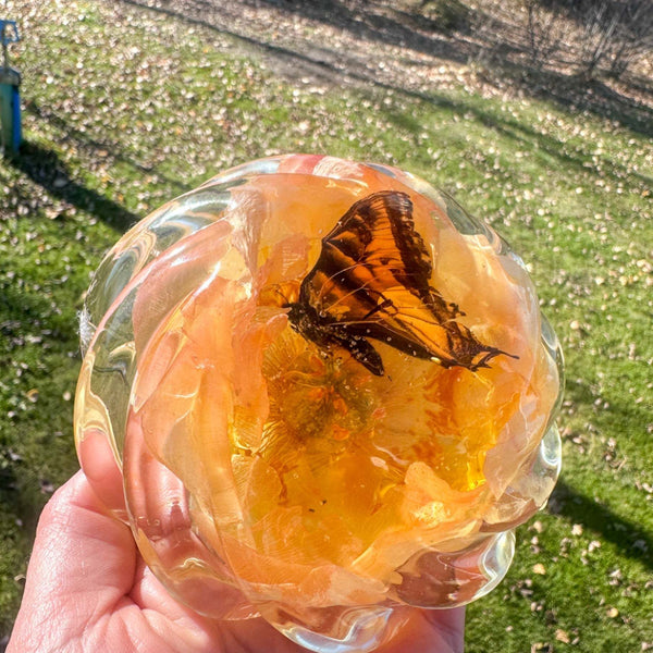 Butterfly Garden - Enchanted Handmade Resin Monarch Peony Garden Decor