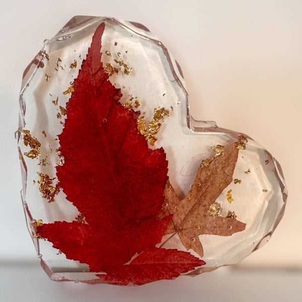 Canadian Maple Leaf Heart Coasters – Resin Decor with Gold Leaf Accent