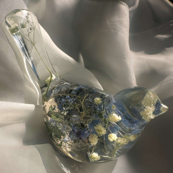 Handmade Forever Songbird memorial resin bird with preserved forget-me-nots and gold leaf base