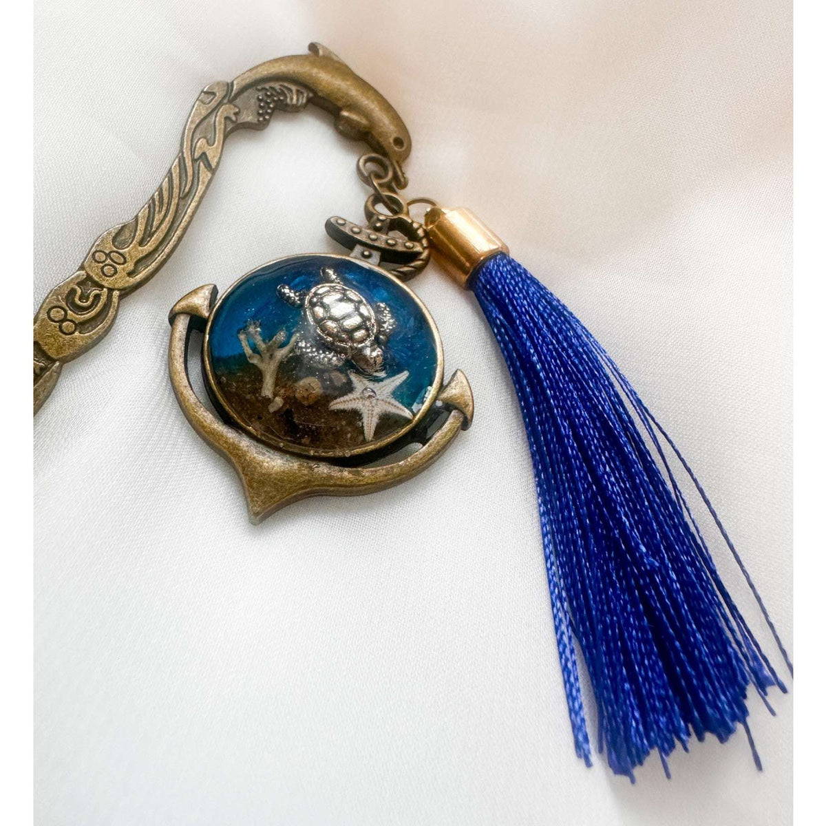 Ocean Anchor Bookmark ocean resin bookmark handmade with real sand seashells and sea turtle in antique bronze anchor charm