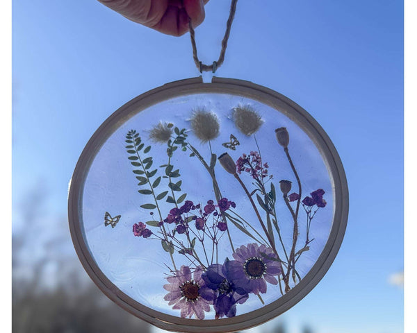 Wildflower Hoop Suncatcher botanical resin hoop suncatcher with real purple daisies ferns and bunny tails in wood frame, handmade Canada