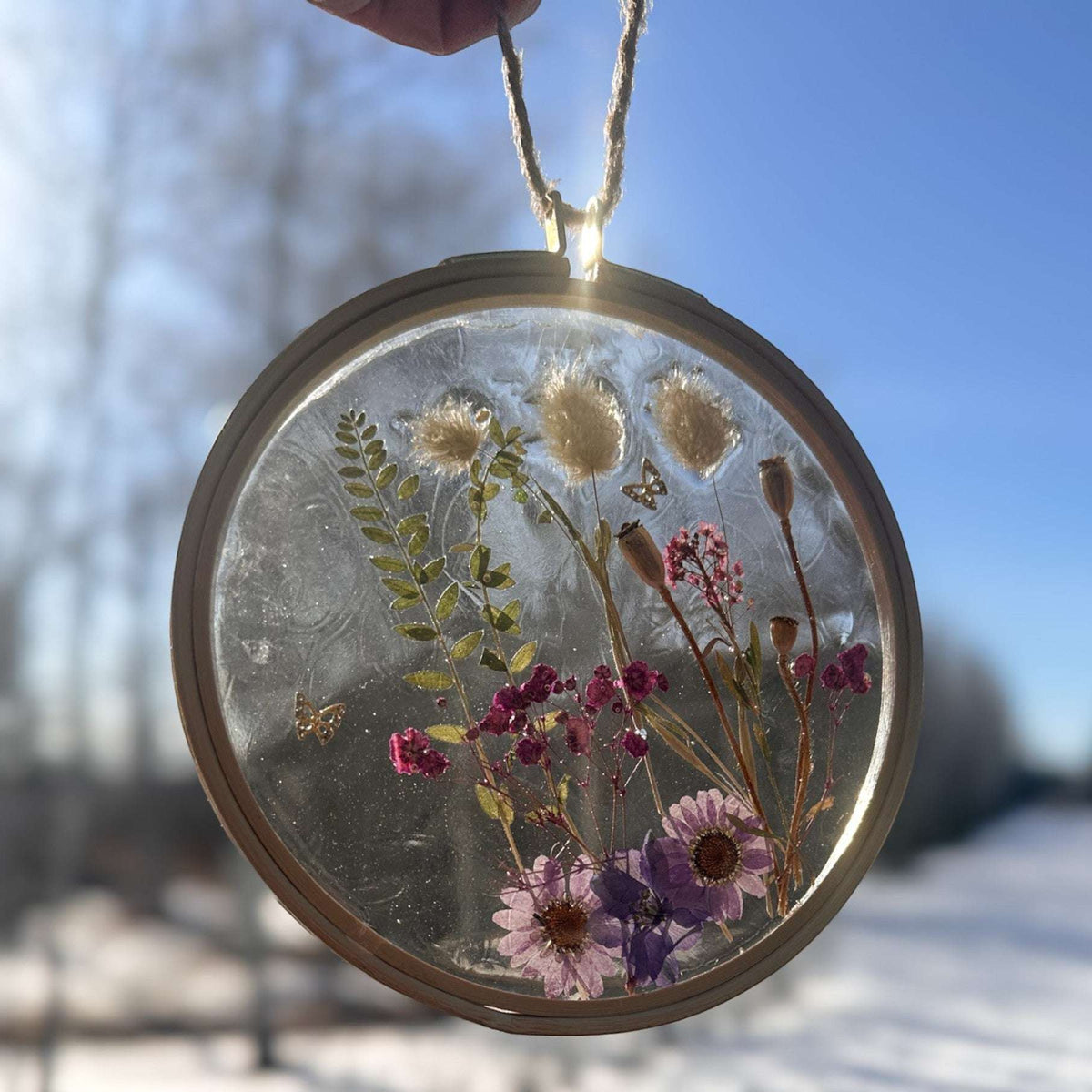 Wildflower Hoop Suncatcher botanical resin hoop suncatcher with real purple daisies ferns and bunny tails in wood frame, handmade Canada
