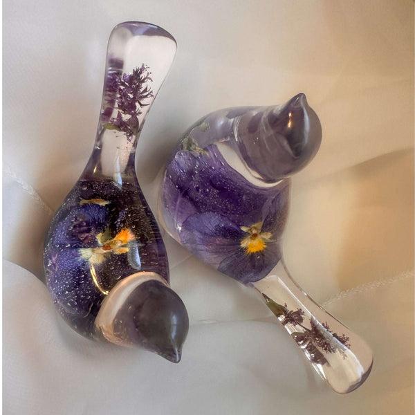 Pansy Garden Duo pansy resin bird pair with real deep purple pansies and thyme flowers in clear resin, handmade Canada