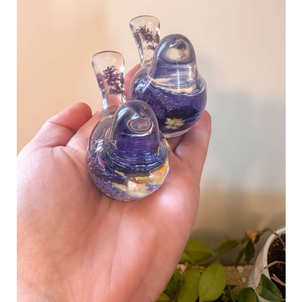 Pansy Garden Duo pansy resin bird pair with real deep purple pansies and thyme flowers in clear resin, handmade Canada