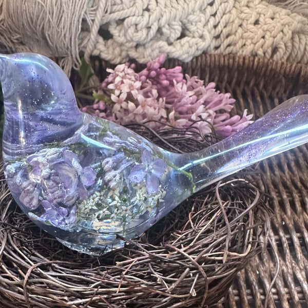 Forever Lilac Garden Bird - Handmade Real Lilac Blooms Resin Bird