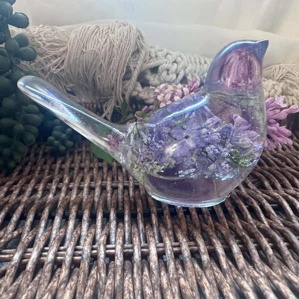 Forever Lilac Garden Bird - Handmade Real Lilac Blooms Resin Bird