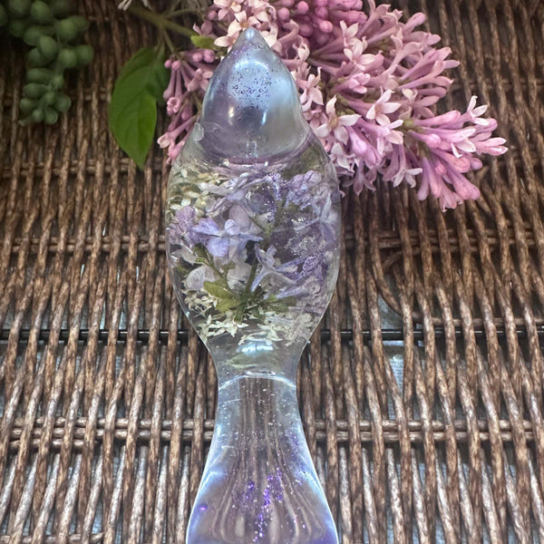 Forever Lilac Garden Bird - Handmade Real Lilac Blooms Resin Bird