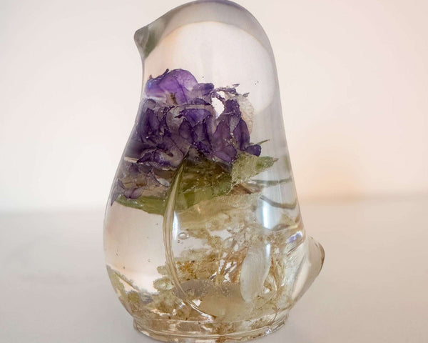 Garden Reverie Songbird hydrangea resin bird decor with real white hydrangea and purple blooms in clear resin, handmade Canada
