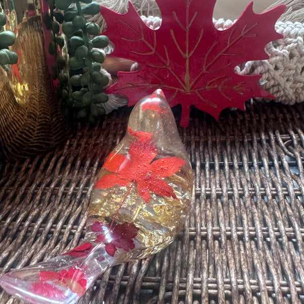 Maple Leaf Songbird - Handmade Resin Bird Maple Leaf & Gold Accents