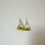 Daisy Charm - Handmade Pressed Flower Petal Resin Earrings