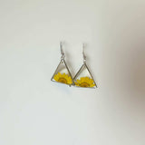 Daisy Charm - Handmade Pressed Flower Petal Resin Earrings